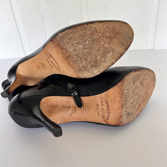 VIA SPIGA BLACK LEATHER BOOTS SIZE 8.5 - Picture 14 of 16